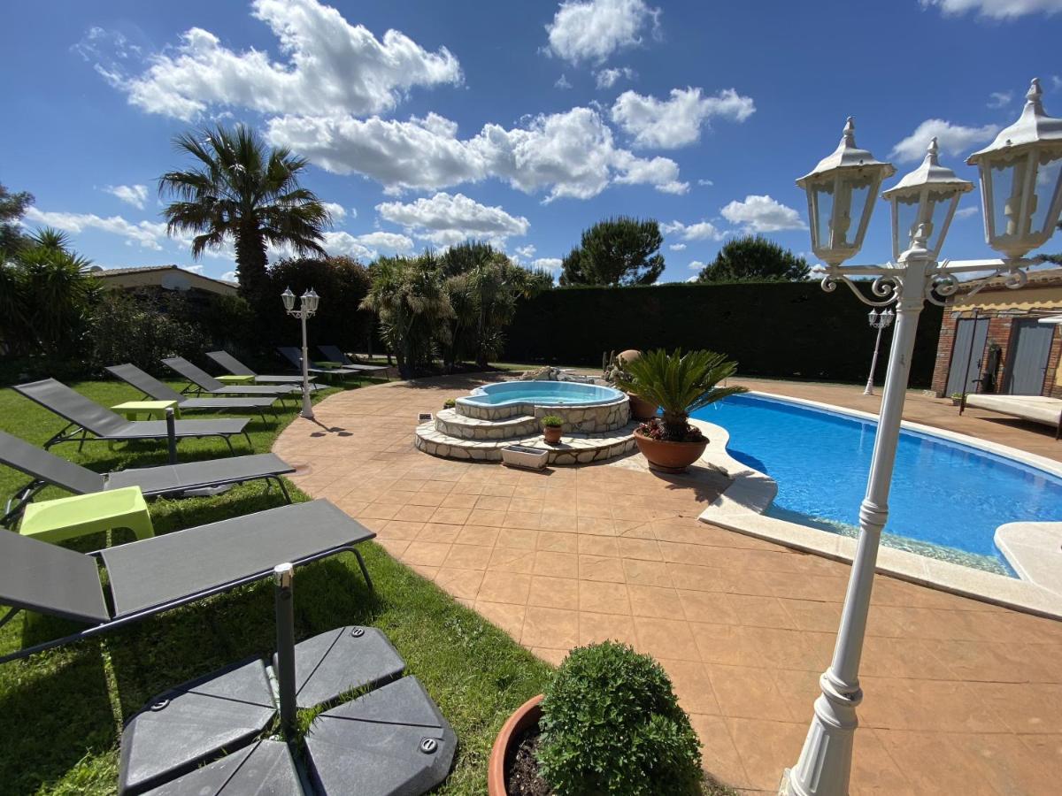 La Villa Du Golf Peralada Exterior foto